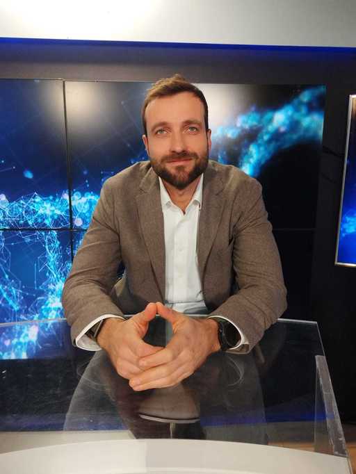Dr. Răzvan Radu: Pacientul când face un accident vascular cerebral nu ştie ce fel de AVC a făcut / De multe ori pacientul nu poate comunica / Nu toate spitalele au capacitatea de a trata AVC