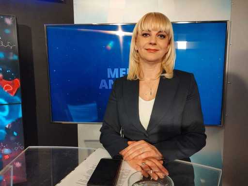 Medicul Irina Minescu: Sunt situaţii în care părintele cu greu reuşeşte să aducă la spital copilul care consumă substanţe psihoactive. Primim şi telefoane de genul ”Nu trimiteţi ambulanţa pentru că nu pot să-l aduc, nu vrea”