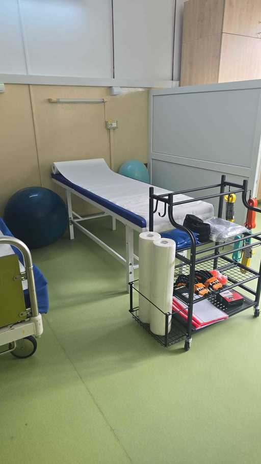 Nou compartiment de Recuperare Neurologică la Spitalul Clinic Judeţean de Urgenţă Arad / Compartimentul are zece paturi şi echipamente pentru pacienţii care se recuperează după AVC, boala Parkinson, traumatisme craniene sau scleroză multiplă



