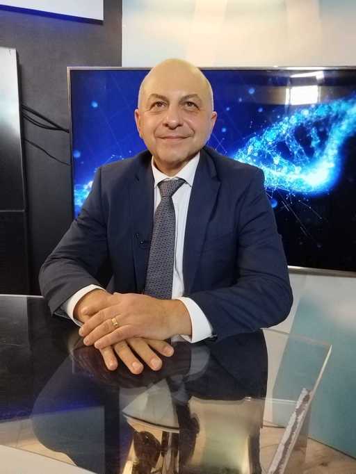 Cătălin Cîrstoiu, managerul Spitalului Universitar de Urgenţă Bucureşti: A merge la serviciu înseamnă nu doar să-ţi respecti programul, ci înseamna să munceşti/ Eu, de exemplu, anul trecut am făcut 760 şi ceva de intervenţii chirurgicale

