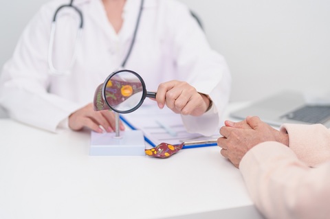 Focar de hepatită A într-un bloc de locuinţe sociale din Alba-Iulia