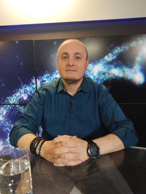 Părinţii copiilor internaţi la Spitalul Marie Curie din Capitală au un nou sprijin - În cadrul proiectului ”Uşi ATI” ei primesc sfaturi de la un kinetoterapeut, un psihoterapeut şi un navigator de pacienţi