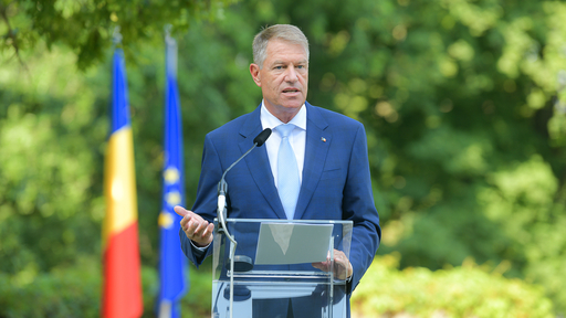 Klaus Iohannis a eliberat din funcţie mai mulţi magistraţi