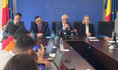 Ministrul Justiţiei a prezentat la Cluj-Napoca un proiect privind utilizarea forţei de muncă a persoanelor private de libertate, în domeniul privat, la nivelul judeţului, în scopul facilitării procesului de reintegrare în societate