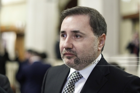 Deputatul PSD Cristian Rizea, adus la DNA pentru a fi audiat într-un dosar de corupţie