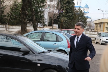 Şeful Poliţiei Ploieşti este audiat ca martor, în dosarul care vizează procurori, poliţişti şi politicieni din Prahova