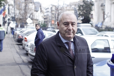Confiscări în dosarul “Microsoft”: Gheorghe Ştefan - 3,9 milioane euro, Cocoş - 3,7 milioane euro, Gabriel Sandu - 2,2 milioane euro, Nicolae - 1 milion euro