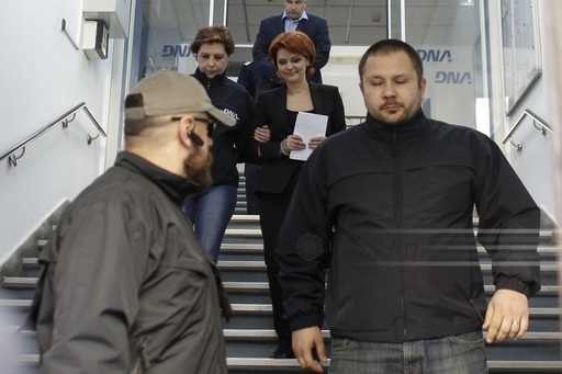 Lia Olguţa Vasilescu cerea mită pentru a înfrumuseţa clădirile din Craiova înainte de Festivalul Shakespeare - surse