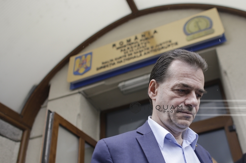 Ludovic Orban, pus sub control judiciar, este acuzat de DNA că a cerut unui om de afaceri 50.000 de euro pentru campania sa electorală la Primăria Capitalei 