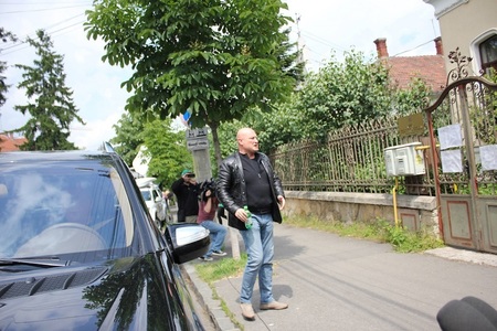 Fostul patron al CFR Cluj Arpad Paszkany are calitatea de suspect şi va mai fi audiat de DIICOT