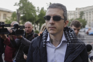 DNA: Condrea a transferat peste 500.000 de euro în conturile deţinute de Uliana şi Radu Ochinciuc, după izbucnirea scandalului Hexi Pharma