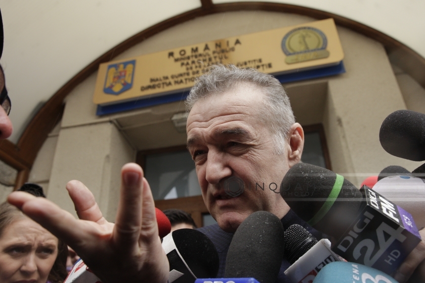 Becali, la DNA: Am venit martor, plec martor, ancheta nu mă vizează pe mine, ci favorizarea de către comisia de penitenciar