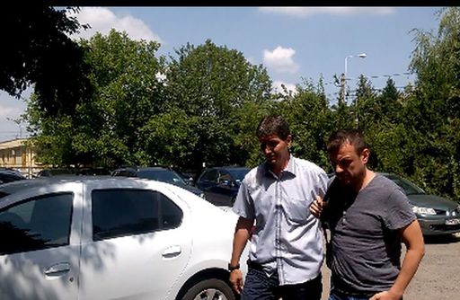 Un fost director din Ministerul Justiţiei, la DNA Ploieşti, pentru a fi audiat în dosarul pentru care a fost adus şi Fenechiu - VIDEO