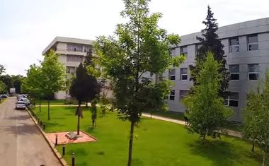 Percheziţii la Facultatea de Medicină Veterinară din Capitală, după ce un profesor ar fi luat mită - surse