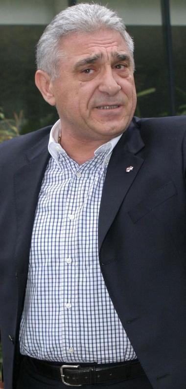 Ioan Becali, eliberat condiţionat după ce a executat doi ani şi şase luni din pedeapsa de şase ani şi patru luni 