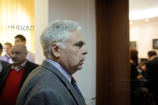 DNA cere şase ani şi jumătate de închisoare şi un spor de pedeapsă pentru Adrian Severin. Severin: "Nu pot să recunosc că România a trimis în cele mai importante funcţii un hoţ"