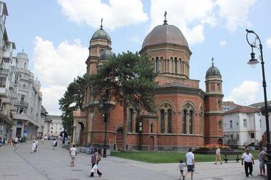 Percheziţii la Mitropolia Olteniei, sunt verificate mai multe cheltuieli făcute de reprezentanţii instituţiei - surse. Reacţia Mitropoliei - UPDATE