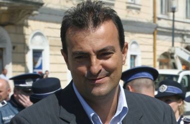 Fostul primar din Cluj-Napoca Sorin Apostu, condamnat în 2014 la închisoare şi eliberat condiţionat în mai, a încheiat un acord de recunoaştere a vinovăţiei într-un alt dosar