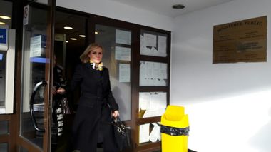 Firea, la ieşirea de la Parchet: Sunt suspiciuni de abuz în serviciu privind o autorizaţie de construcţie pentru un imobil de pe strada Herăstrău ulterior începerii lucrărilor 