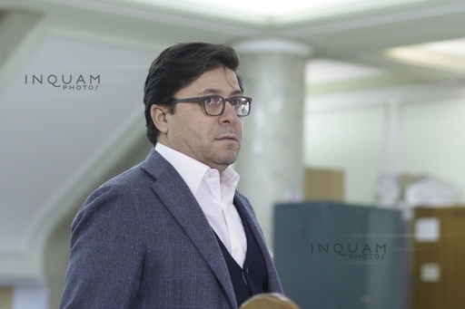Omul de afaceri Gruia Stoica, audiat ca martor în dosarul "Turceni - Rovinari”, în şedinţă secretă 