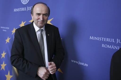 Tudorel Toader, discuţii la Bruxelles cu Frans Timmermans şi Corina Creţu despre îmbunătăţirea condiţiilor din penitenciare