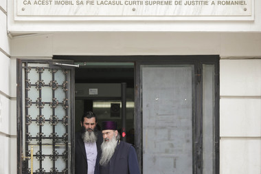 IPS Teodosie, după procesul de la ICCJ: Nu s-a încălcat nimic. Avocat: Aşteptăm decizia instanţei