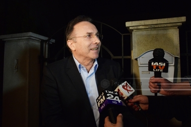 Fostul primar al Iaşiului Gheorghe Nichita rămâne sub control judiciar în dosarul în care este judecat pentru luare de mită 