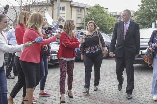 Plenul CSM ia în discuţie, miercuri, contestaţiile foştilor procurori DNA Doru Ţuluş şi Mihaiela Iorga faţă de revocarea din funcţii