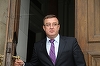 Prahova: Bărbat acuzat că i-ar fi ameninţat pe Sorin Blejnar şi pe şeful Centrului de Retinere şi Arest Preventiv, trimis în judecată pentru ultraj