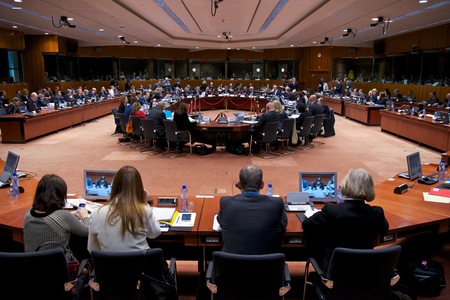 Regulamentul privind instituirea Parchetului European, adoptat la reuniunea Consiliului Justiţie şi Afaceri Interne