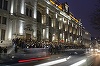 UPDATE - Câteva sute de magistraţi au protestat în tăcere pe treptele Curţii de Apel Bucureşti. Curtea de Apel Bucureşti se delimitează de proteste. FOTO/VIDEO