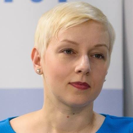 Dana Gîrbovan (UNJR): Un referendum privind respectarea unei decizii a Curţii Constituţionale înseamnă renunţarea la democraţia constituţională; odată deschisă această cutie a Pandorei se va deschide şi drumul spre disoluţia statului democratic