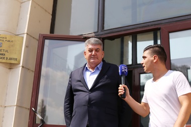 Fostul ministru de Interne Gabriel Oprea, audiat la Parchetul General: A fost cazul acela mediatizat, că s-au copiat mai multe documente, şi am dat declaraţia de martor