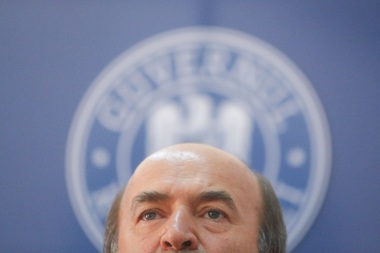 Tudorel Toader, după ce CSM i-a criticat afirmaţiile vizând Ministerul Public: Voi cere CSM un răspuns oficial din care să rezulte cât de îngrijoraţi au fost la solicitarea procurorilor Parchetului Judecătoriei Braşov de suspendare a deciziilor CCR

