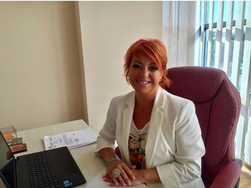 Şefa Inspectoratului Şcolar Arad, consilier local, este executată silit pentru că nu şi-a achitat ratele la un credit, suma de recuperat fiind de peste 40.000 de lei