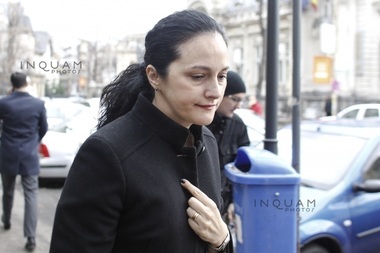 Şi pedeapsa fostei şefe a DIICOT Alina Bica a fost suspendată