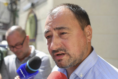 Mirel Palada a fost condamnat la 9 luni de închisoare, cu amânarea pedepsei, pentru că l-a atacat pe Mihai Goţiu, într-un platou de televiziune / Sentinţa nu este definitivă
