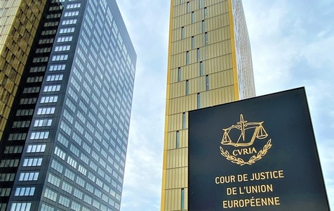 CJUE: Judecătorii care nu aplică jurisprudenţa Curţii Constituţionale dacă aceasta contravine dreptului UE nu pot fi traşi la răspundere disciplinară 
