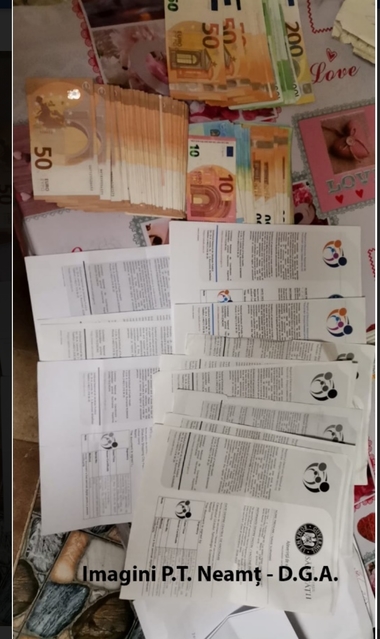 Percheziţii în Neamţ şi Iaşi, la medici de familie şi asistenţi suspectaţi că au luat mită pentru eliberarea de certificate de vaccinare / Sunt vizate şi două centre de vaccinare drive-thru / Zeci de persoane au dat între 100 şi 250 de euro  