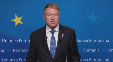 Klaus Iohannis a anunţat că va promulga legile Justiţiei, dacă trec cu bine de controlul Curţii Constituţionale / Anchetele normative au fost atacate la CCR de USR şi Forţa Dreptei