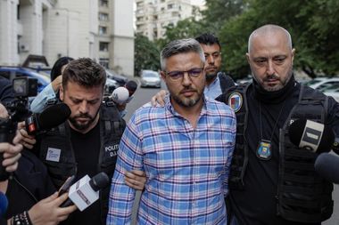 Acţionarii firmei care deţinea staţia GPL de la Crevedia, reţinuţi sub acuzaţia de distrugere din culpă care a avut ca urmare un dezastru, aduşi din nou la audieri miercuri dimineaţă