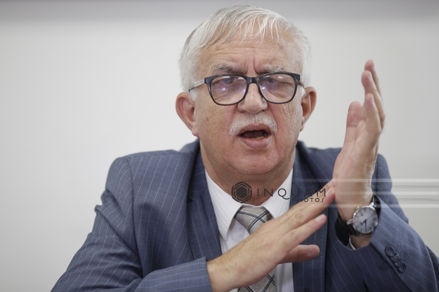 Augustin Zegrean afirmă că legea pentru care premierul Marcel Ciolacu şi-a asumat răspunderea ”are mici şanse să meargă mai departe în forma aceasta” / Fostul preşedinte al CCR: Sunt multe probleme pe care şi eu le-aş fi atacat

