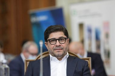 Procesul în care omul de afaceri Gruia Stoica a fost judecat în dosarul privatizării societăţii Transbordare Vagoane Marfă a încetat ca urmare a prescipţiei / În prima instanţă primise o condamnare de patru ani de închisoare 