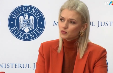 Alina Gorghiu, după ce ÎCCJ a atacat la CCR legea fugarilor: A fost pârghia pe care noi am identificat-o în sensul pedepsirii suplimentare a celor care decid că sunt mai presus de lege şi de a arăta că fugarii sunt o prioritate