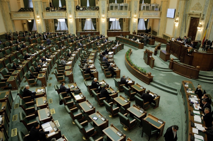 Senatul a adoptat proiectul iniţiat de ministerel Justiţie şi de Finanţe privind ratificarea unui Acord de împrumut între România şi BIRD de 100 milioane euro, pe o durată de şapte ani