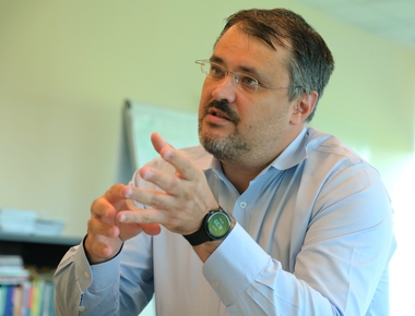 Cristian Ghinea a depus plângere la Curtea de Apel Bucureşti împotriva şefului DNA Marius Voineag / El a sesizat şi Curtea de Justiţie a Uniunii Europene în acest caz