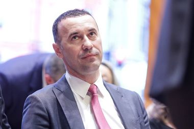 Şeful CJ Prahova, referitor la percheziţiile DNA: Nu mă voi ascunde în spatele vreunei funcţii politice sau administrative.