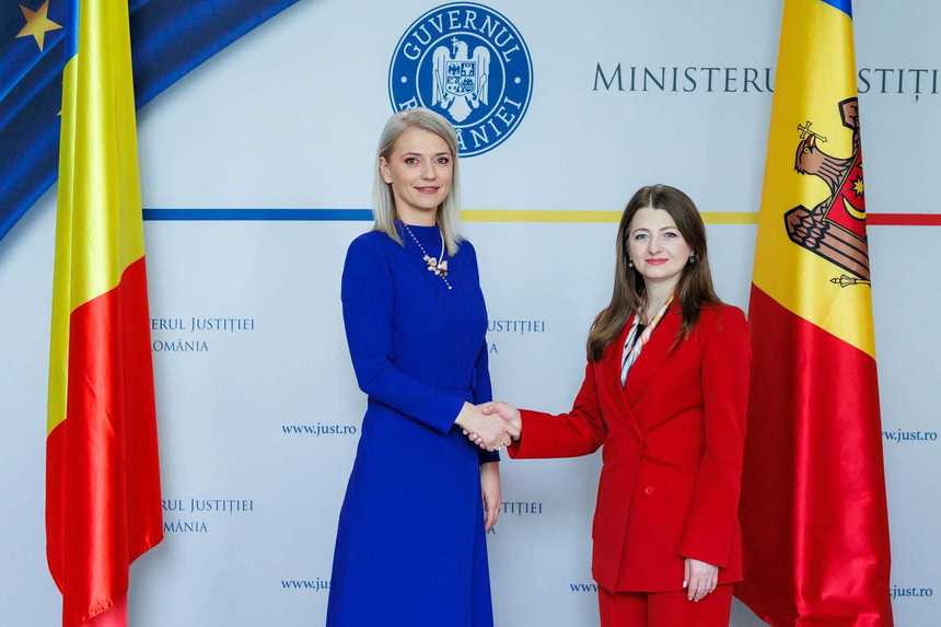 Ministra Justiţiei Alina Gorghiu i-a transmis omoloagei sale din Republica Moldova că MJ va furniza experţi români pentru aderarea la UE a ţării vecine