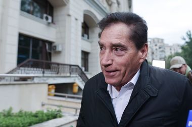 Parchetul General anunţă continuarea urmăririi penale în Dosarul Mineriadei faţă de Petre Roman, Gelu Voican Voiculescu, Virgil Măgureanu, Adrian Sârbu, Miron Cosma şi generalii Vasile Dobrinoiu şi Petre Petre / Acuzaţiile 