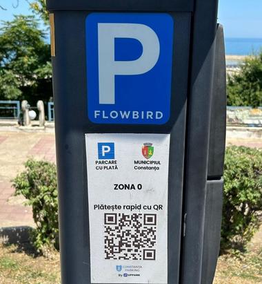 Anchetă a Poliţiei după ce persoane necunoscute ar fi falsificat codurile QR pentru plata parcărilor din municipiul Constanţa / O persoană care a scanat codul respectiv, păgubită cu 700 de lei / Primăria a suspendat plata parcării în acest mod